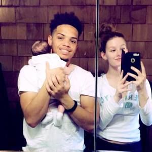 Meet your Posher, Cameron